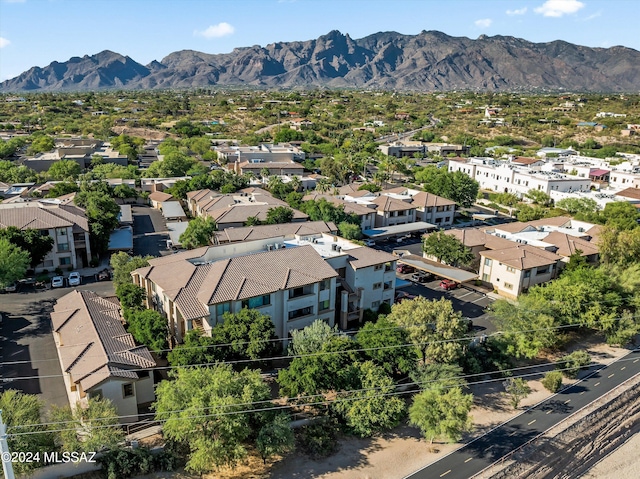 bird's eye view with a mountain view