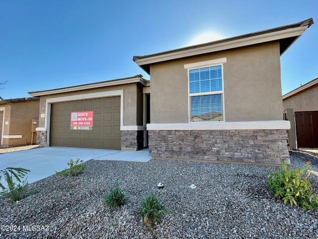 view of front of house featuring a garage