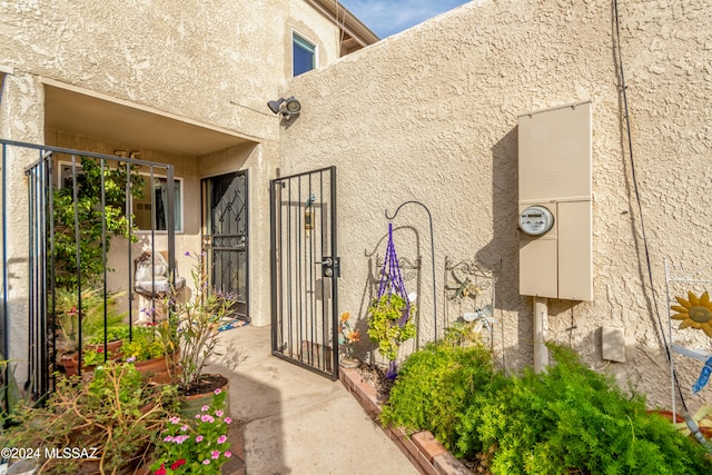 view of property entrance