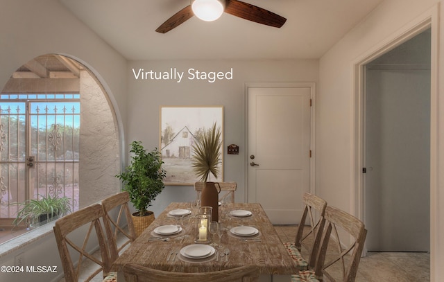 dining room with ceiling fan