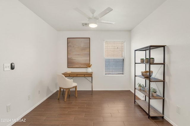 miscellaneous room with ceiling fan