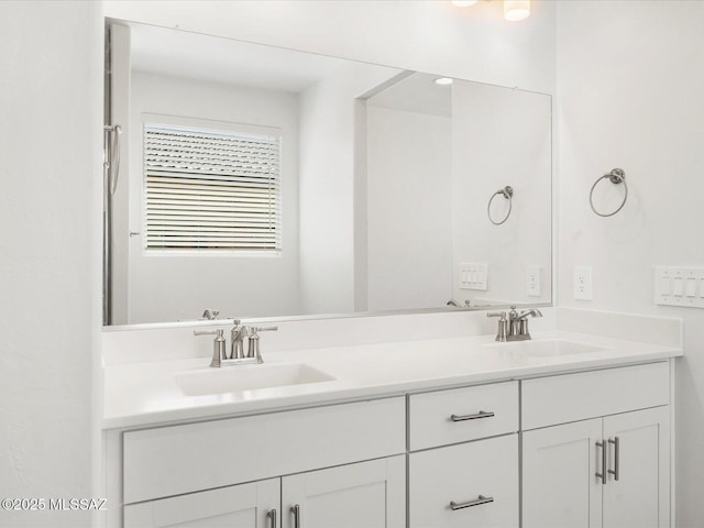 350 N Pecan Canyon Ln, Sahuarita, AZ 85629 - bathroom with double vanity