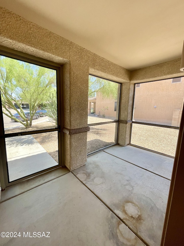 view of unfurnished sunroom