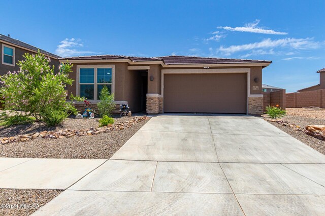 view of front of house featuring a garage