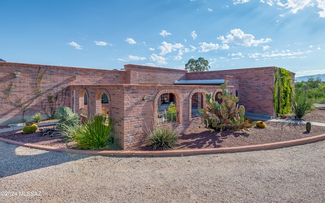 view of front facade with brick siding