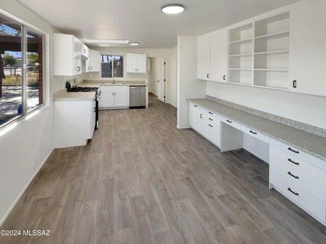 unfurnished bedroom featuring a closet and carpet