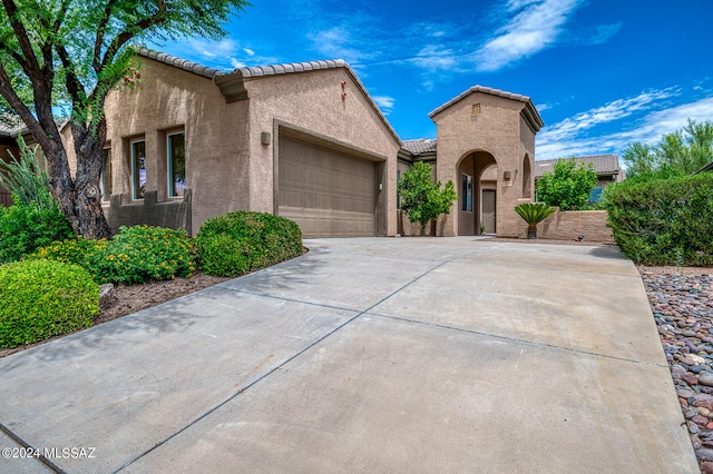 view of front of house featuring a garage