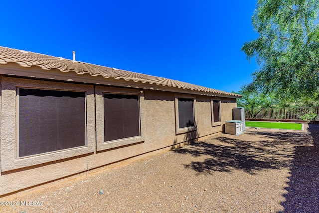 view of side of property