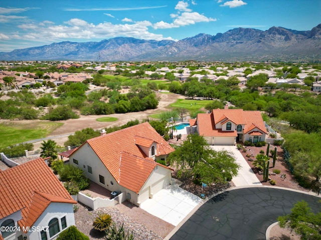 drone / aerial view with a mountain view