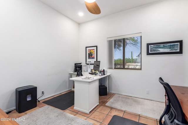 home office with light tile patterned floors, recessed lighting, a ceiling fan, and baseboards