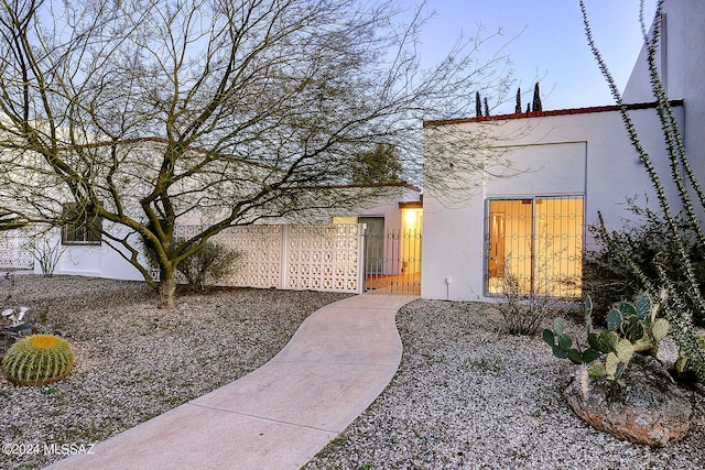 view of front of home