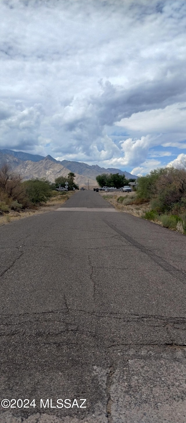 Listing photo 2 for 0 S Branding Iron Rd, Safford AZ 85546