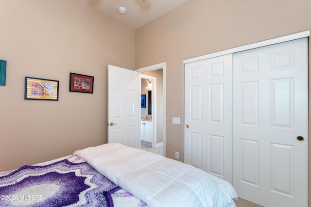 bedroom featuring a closet