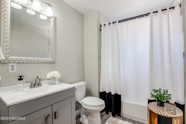 bathroom featuring tasteful backsplash, a textured ceiling, toilet, vanity, and a shower with shower curtain