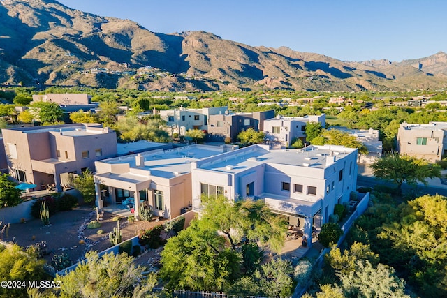 bird's eye view with a mountain view