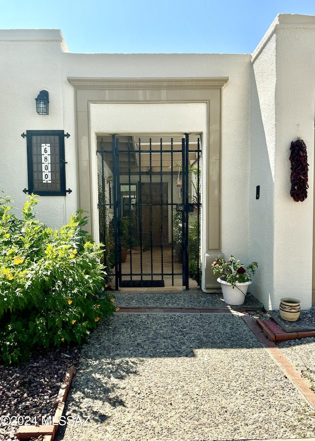 view of entrance to property