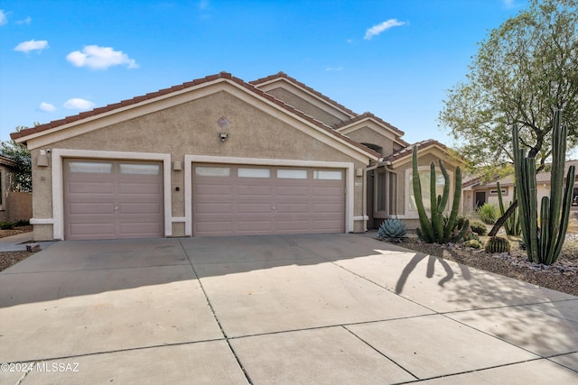 view of front of house featuring a garage