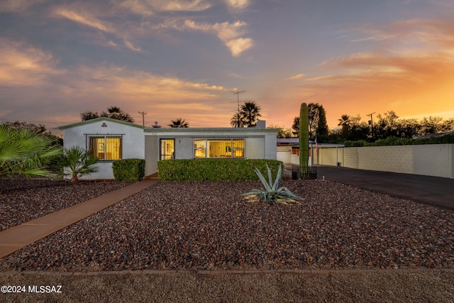 view of front of house