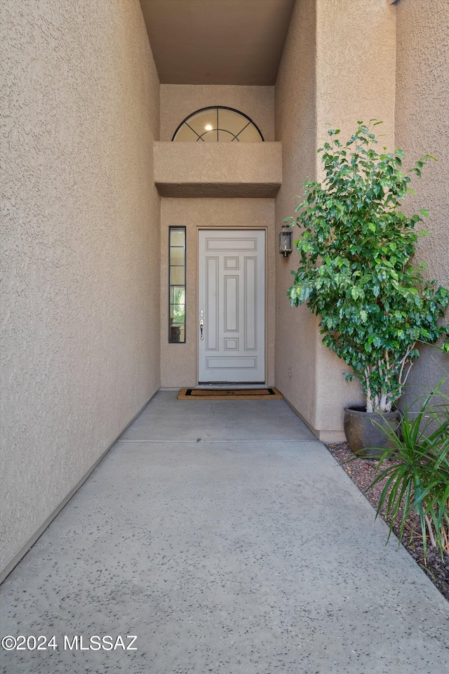 view of doorway to property