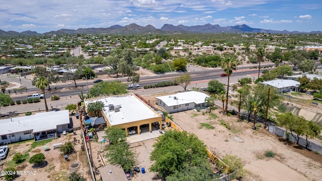 bird's eye view featuring a mountain view