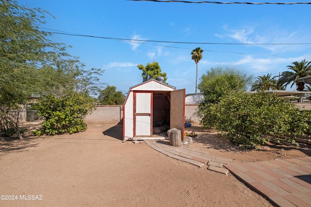 view of outbuilding