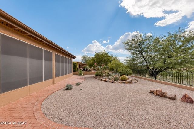 view of yard featuring a patio area