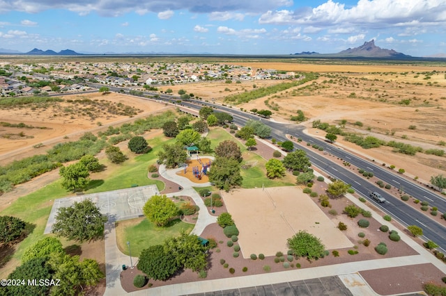 bird's eye view featuring a mountain view