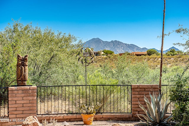 property view of mountains