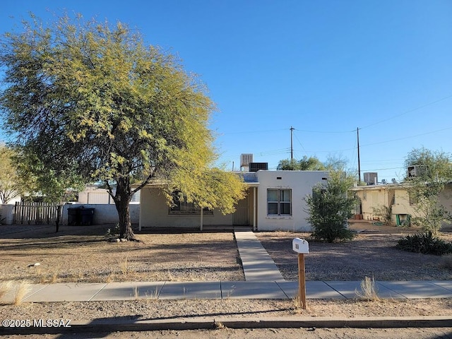 view of front of house