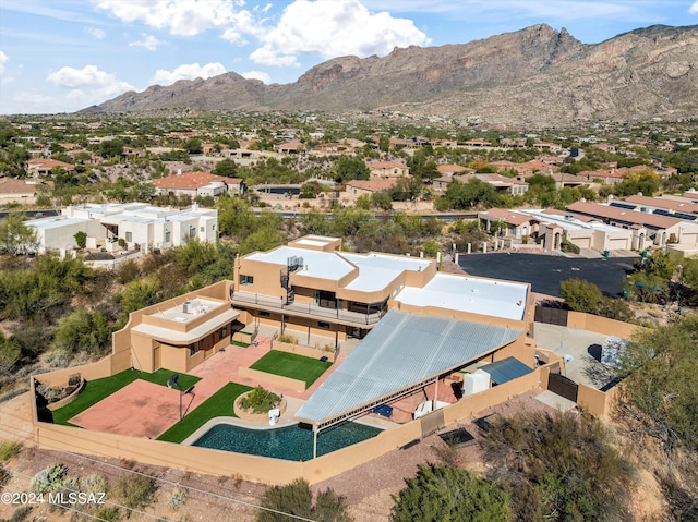 bird's eye view with a mountain view