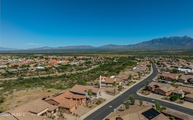 bird's eye view featuring a mountain view