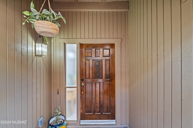 view of entrance to property