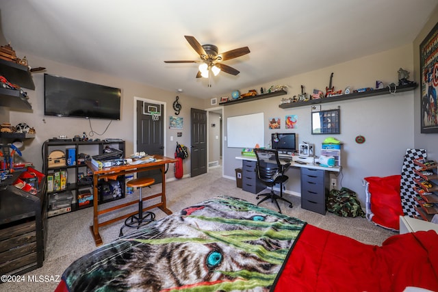 bedroom featuring baseboards and carpet flooring