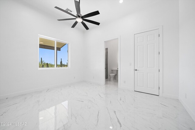 empty room featuring ceiling fan