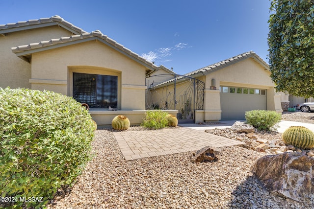 view of front of house featuring a garage