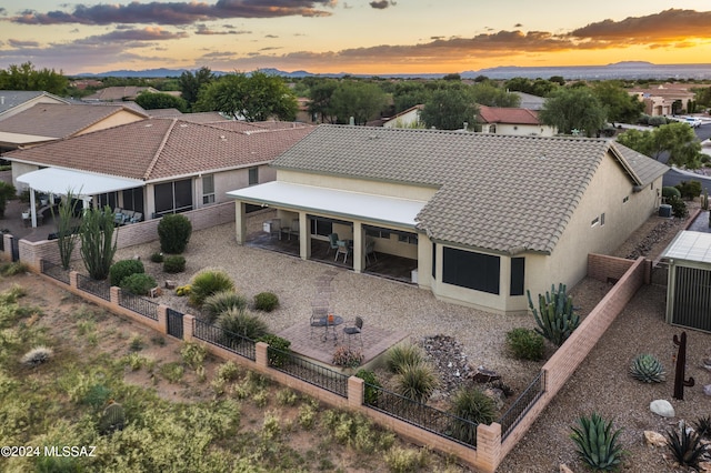 view of aerial view at dusk