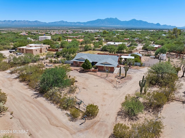 drone / aerial view featuring a mountain view