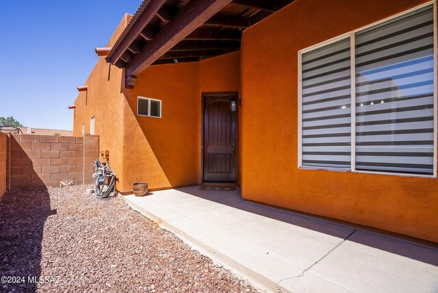 view of entrance to property