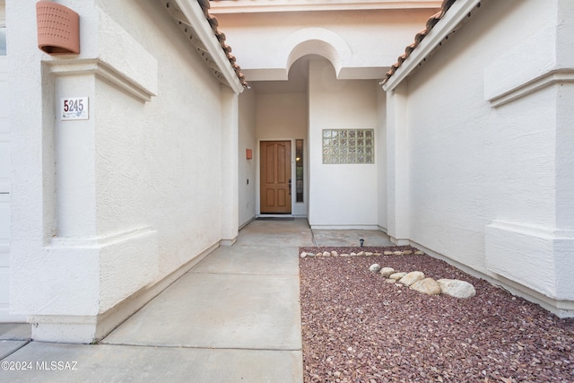 view of entrance to property