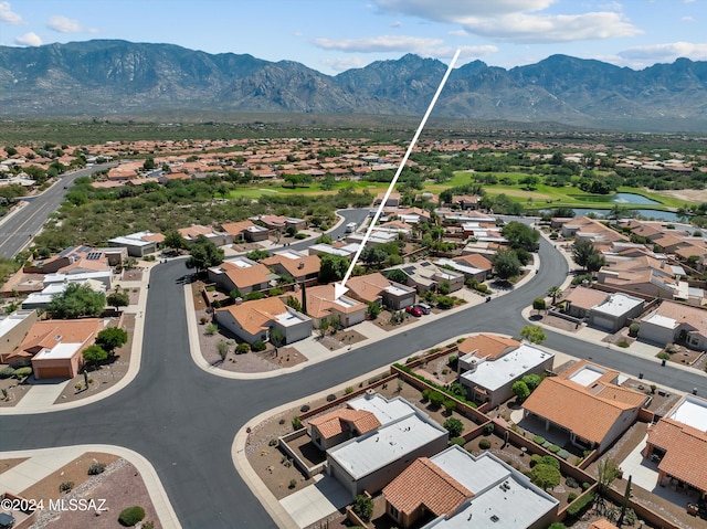 bird's eye view featuring a mountain view