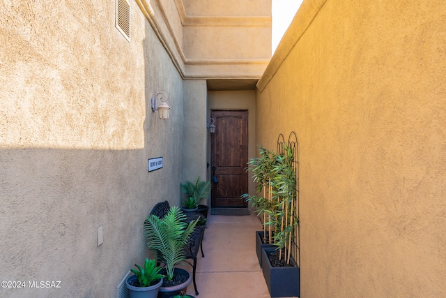 view of property entrance