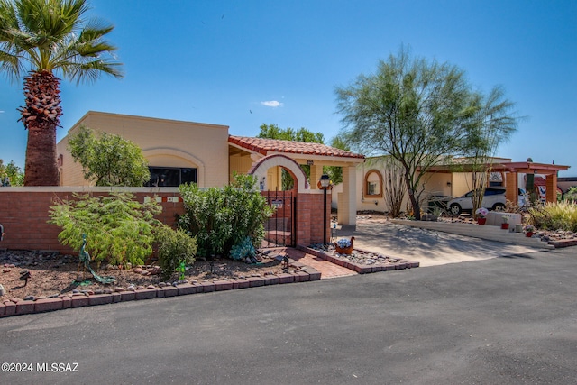 view of mediterranean / spanish-style home