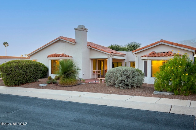 view of mediterranean / spanish-style house