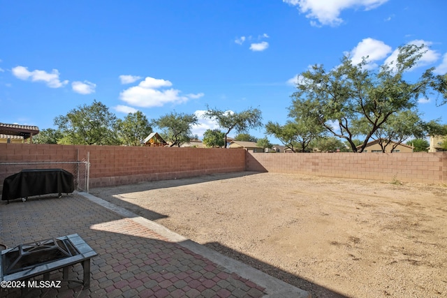 398 W Cedar Chase Dr, Green Valley, AZ 85614 - view of yard with a patio and a fenced backyard