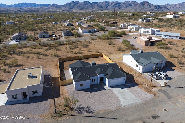 bird's eye view featuring a mountain view