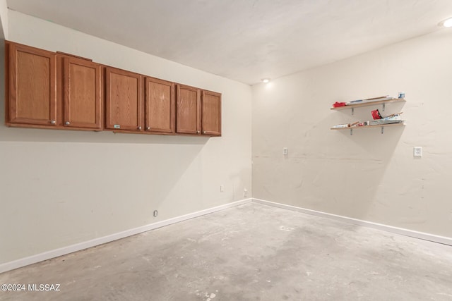 5731 E 2nd St, Tucson, AZ 85711 - basement with baseboards
