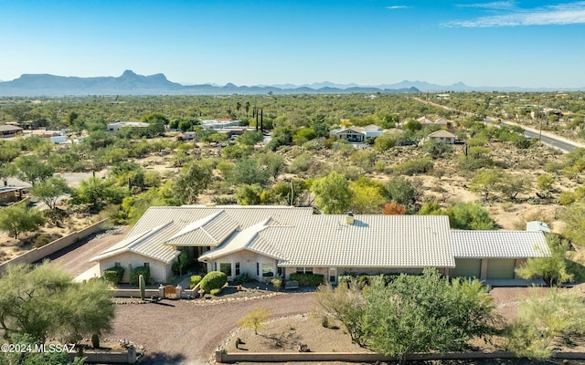 bird's eye view featuring a mountain view