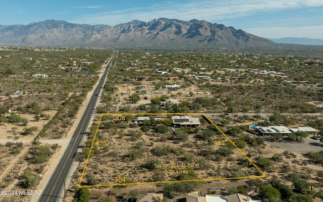 bird's eye view with a mountain view