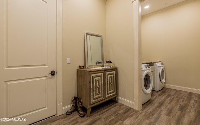 15251 N Dove Canyon Pass, Marana, AZ 85658 - washroom featuring independent washer and dryer, wood finished floors, and baseboards