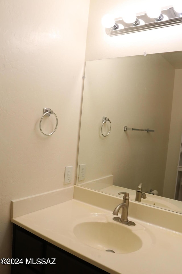 2215 S Lamonica Way, Safford, AZ 85546 - bathroom with vanity